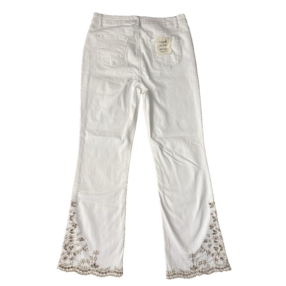 NEW Charlie B Bootcut Embroidered Jeans White Women's 12 x 31" - Picture 6 of 13
